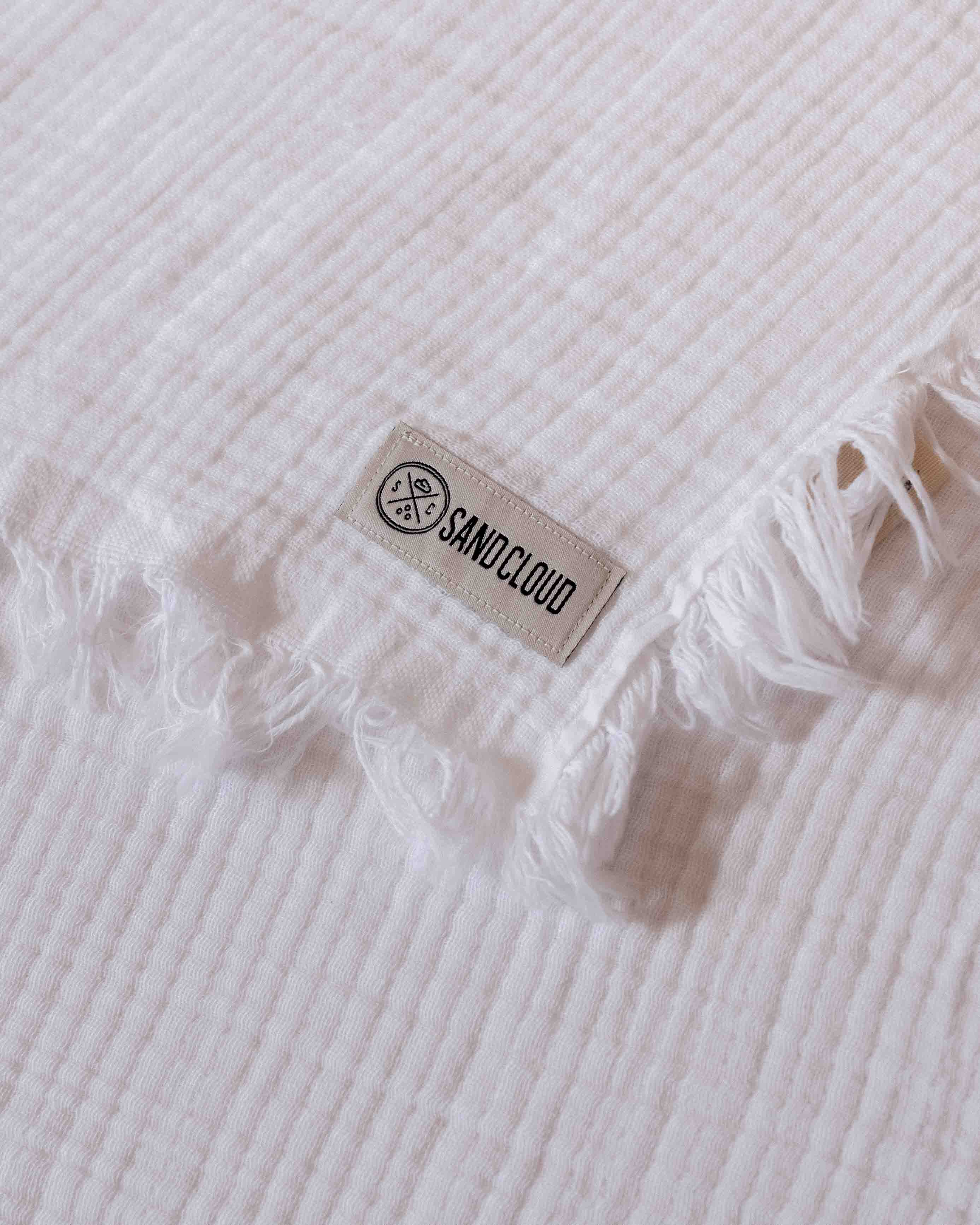 Lara White - Muslin Blanket - Queen - Image 3