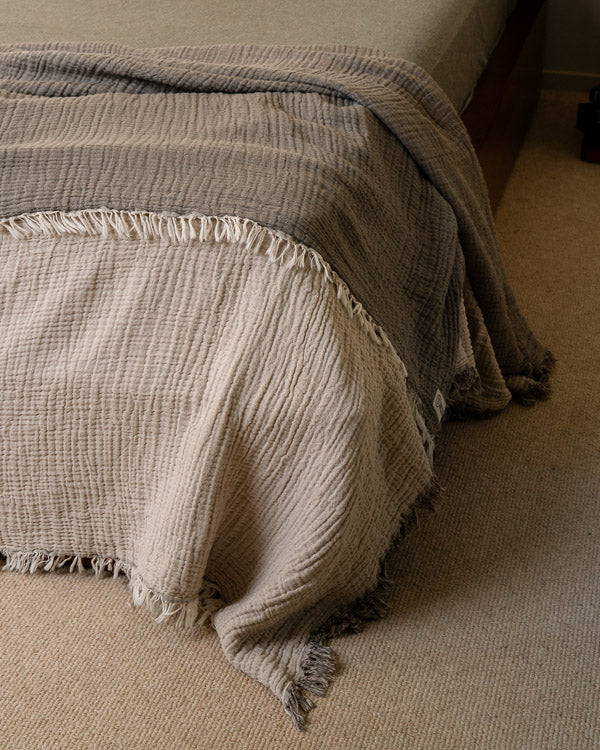 Senna Melange Muslin Blanket - Beige - King