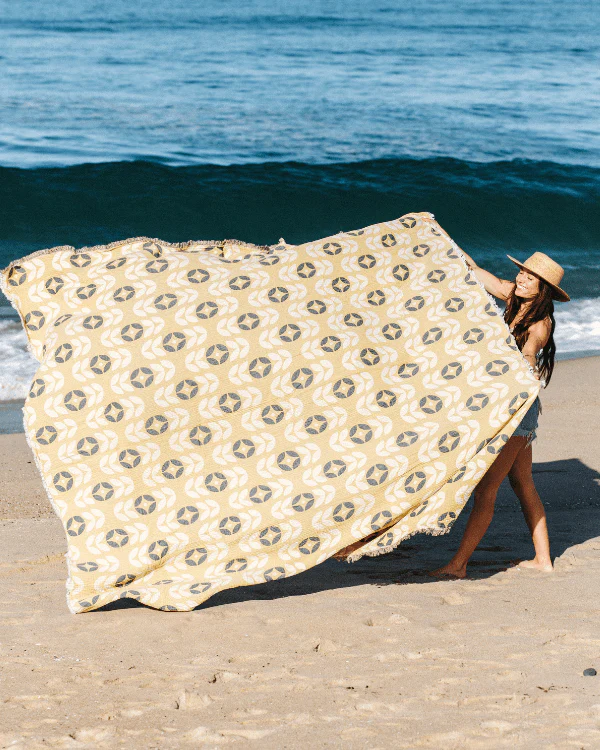 Zinnia - PARTY BLANKET™ - Image 3